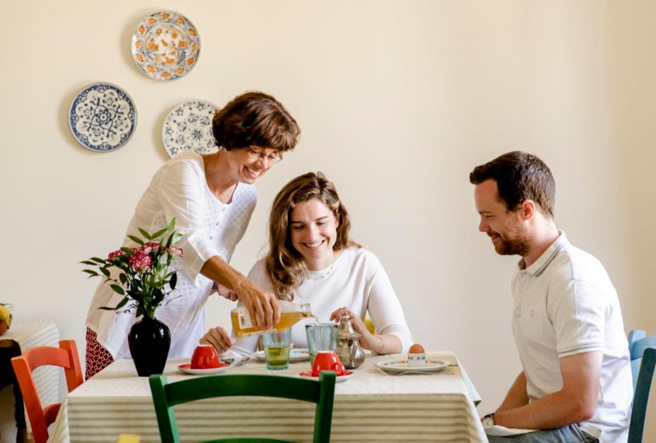 Le Vecchie Persiane - Bed & Breakfast Diano d'Alba Luaran gambar