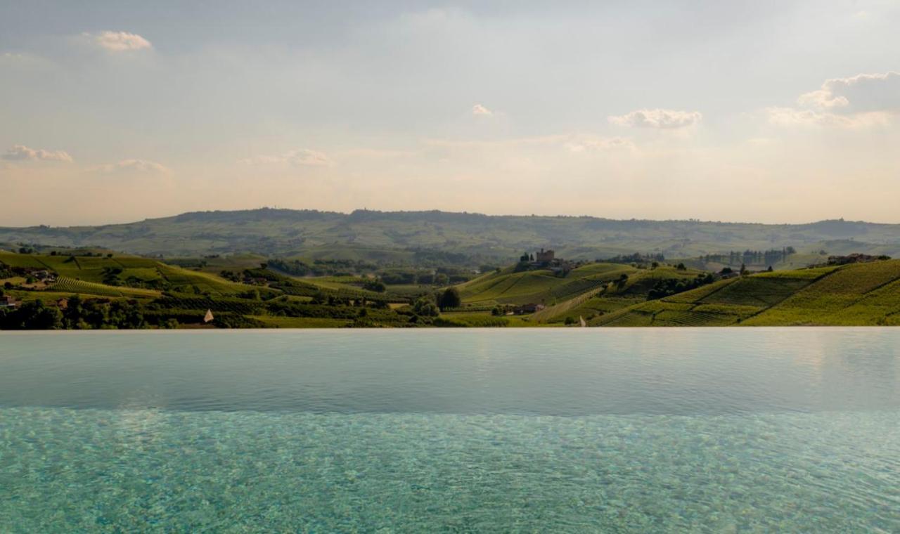 Le Vecchie Persiane - Bed & Breakfast Diano d'Alba Luaran gambar